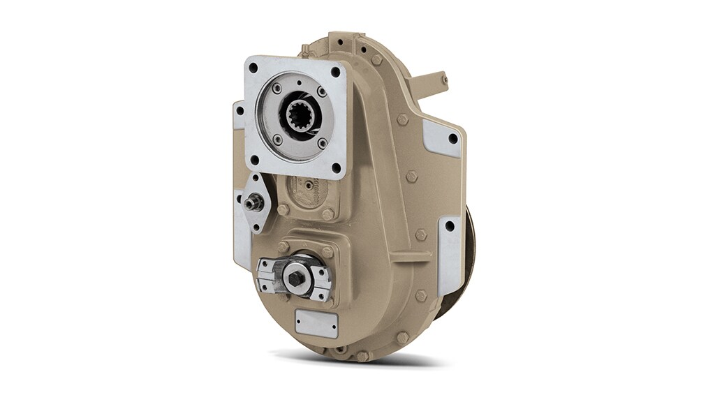 studio image of 1800 HMD transmission
