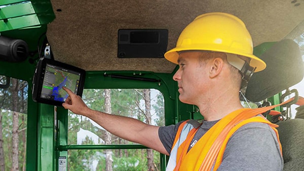 TimberNavi system screen with sample mapping