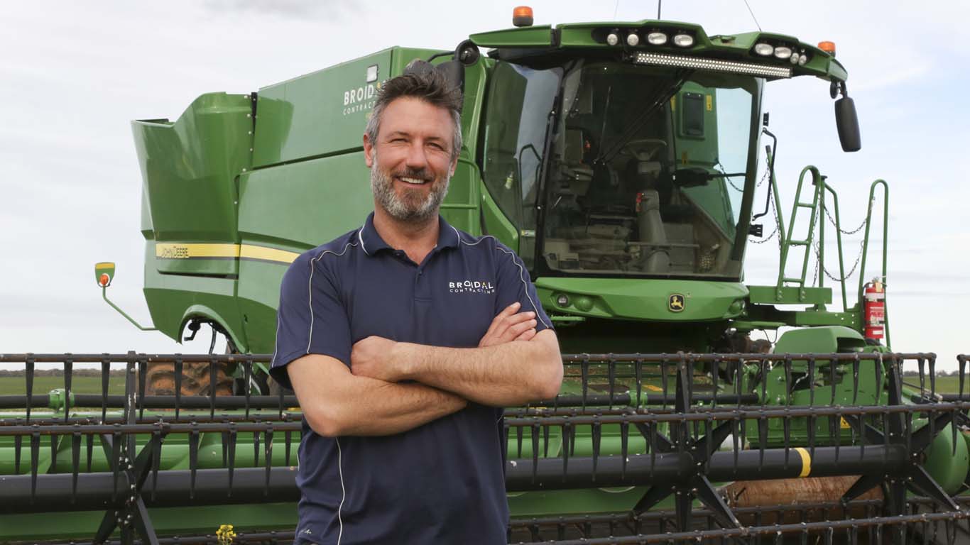 John Deere Connected Support is vital to Broidal Contracting owner Gavin Dal Broi.