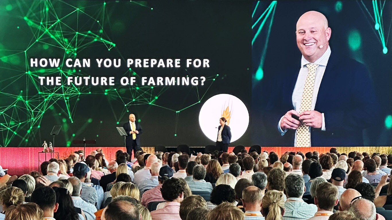 John Deere Australia and New Zealand Managing Director, Luke Chandler and John Deere Director of Aftermarket and Customer Support, Emma Ford, presenting on stage at the Rabobank Farm2Fork Summit 2023.