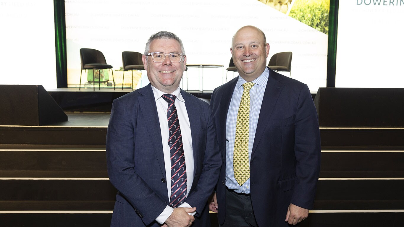 Senator Murray Watt and Director Luke Chandler talking 