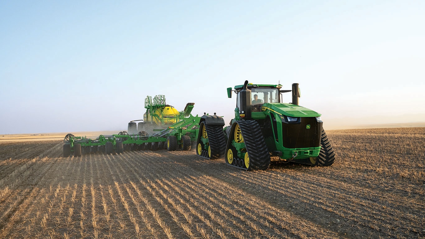 The new 9RX models feature industry-best technology, helping farmers meet critical windows in their unique production cycles.