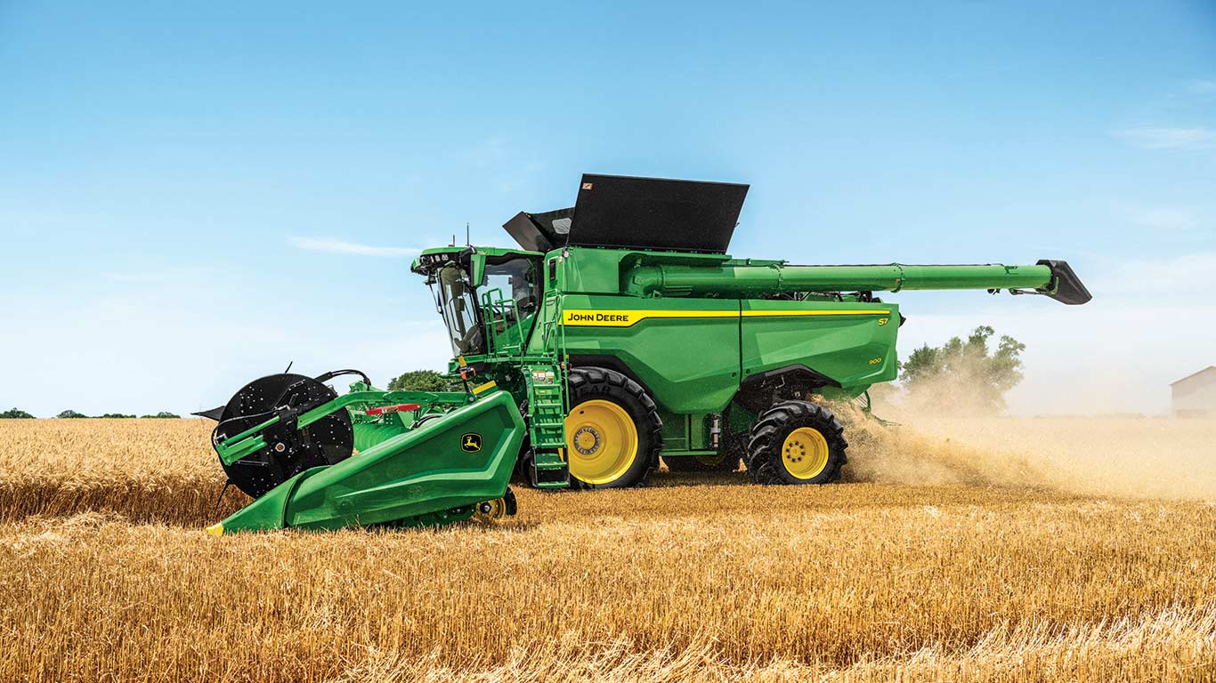 The new John Deere S7 Series combine harvester will introduce new technologies to drive best-in-class efficiency and productivity.