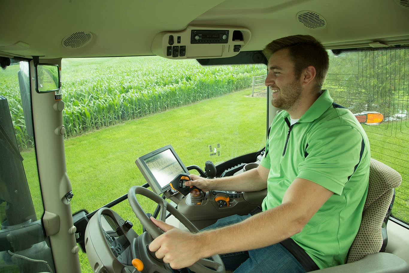 CommandPro provides operators with a more comfortable and less tiring way to control and drive the tractor.