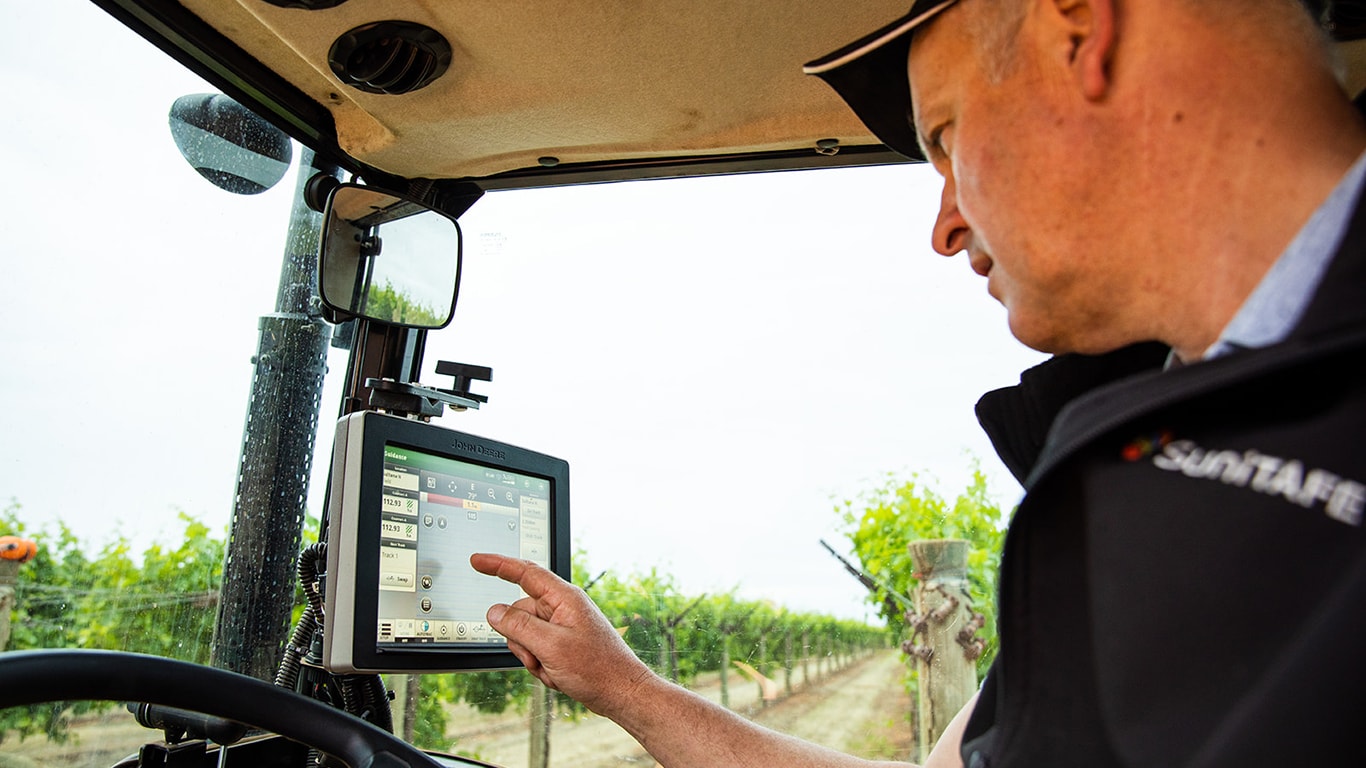 Warren Lloyd, SMART Farm Project Manager