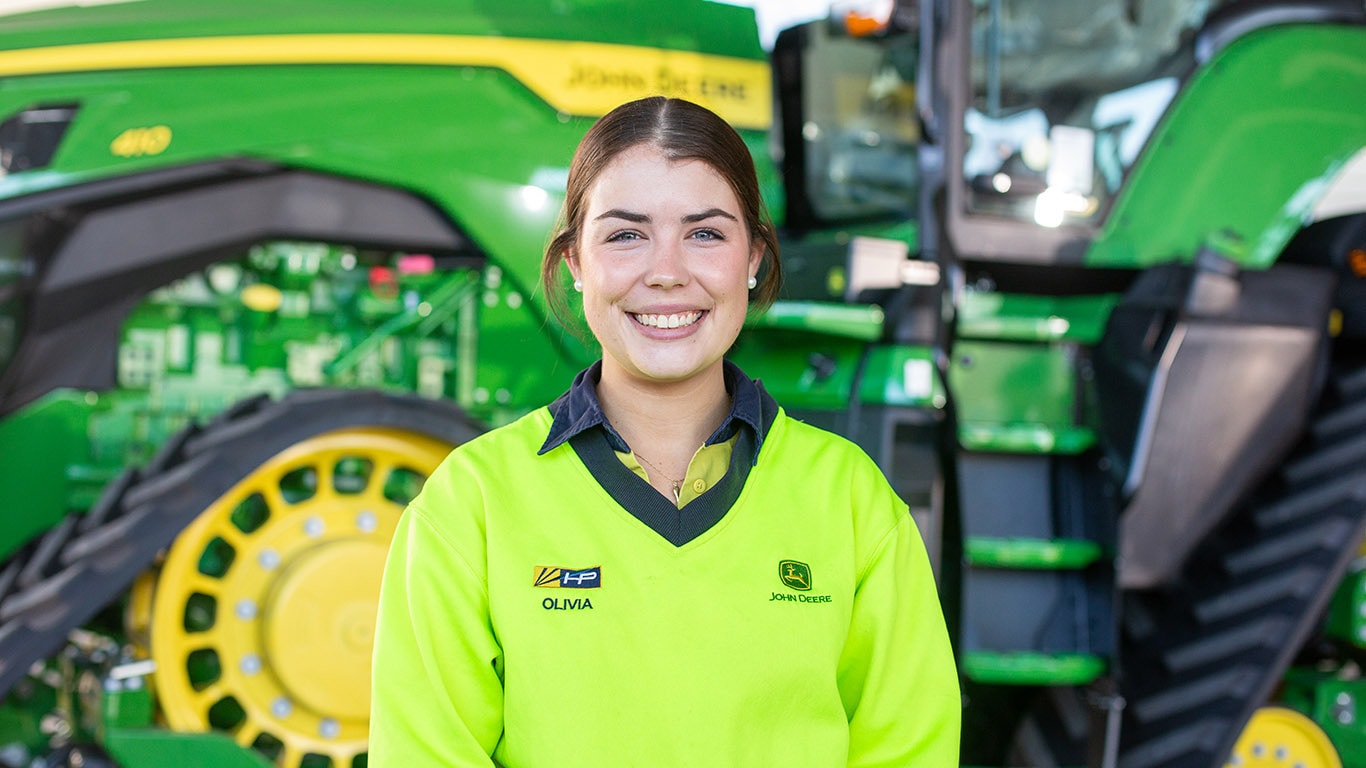 Olivia Barsley Parts Apprentice of the Year, Australia & New Zealand