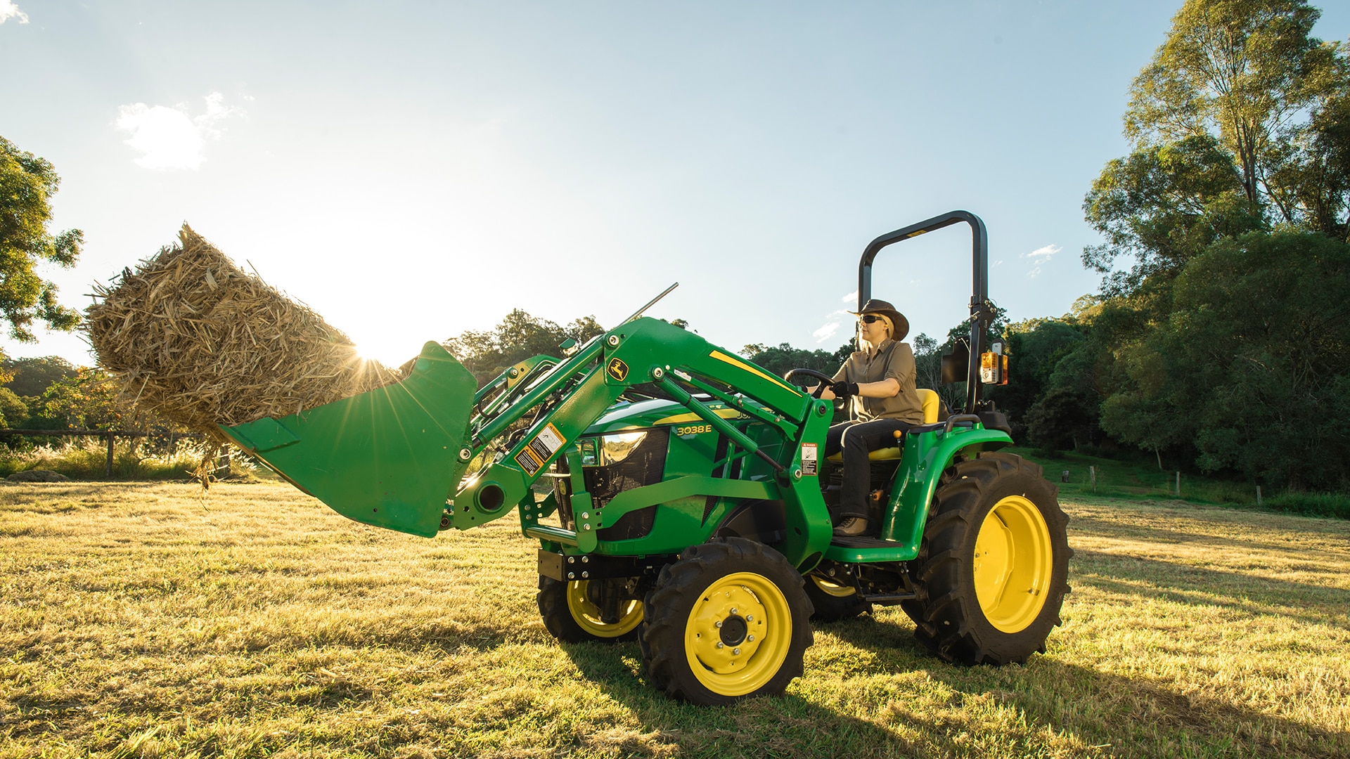 Compact Utility Tractors 3e And 3r Series Tractors John Deere Australia