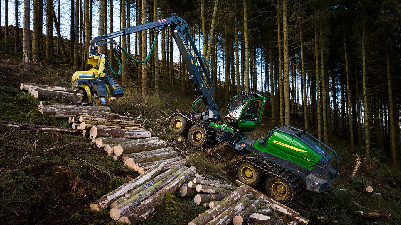 John Deere Harvester 1470H 8W