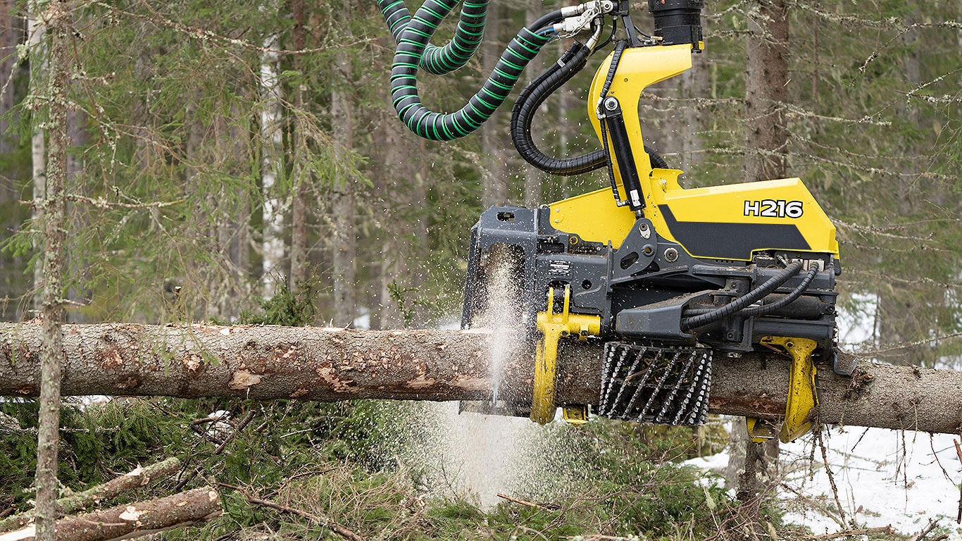 John Deere H216 harvester head