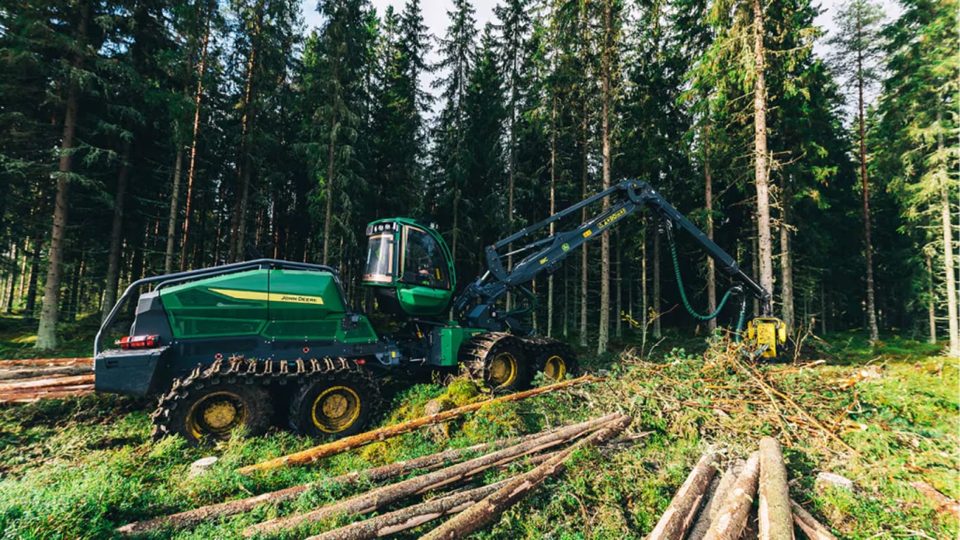 Wheeled harvester 1270H