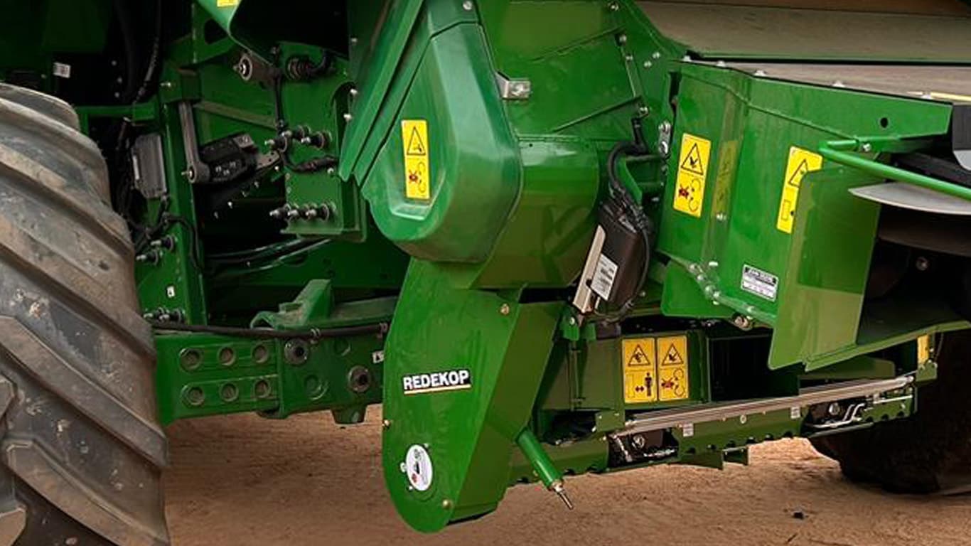 Close view of Redekop unit on a combine