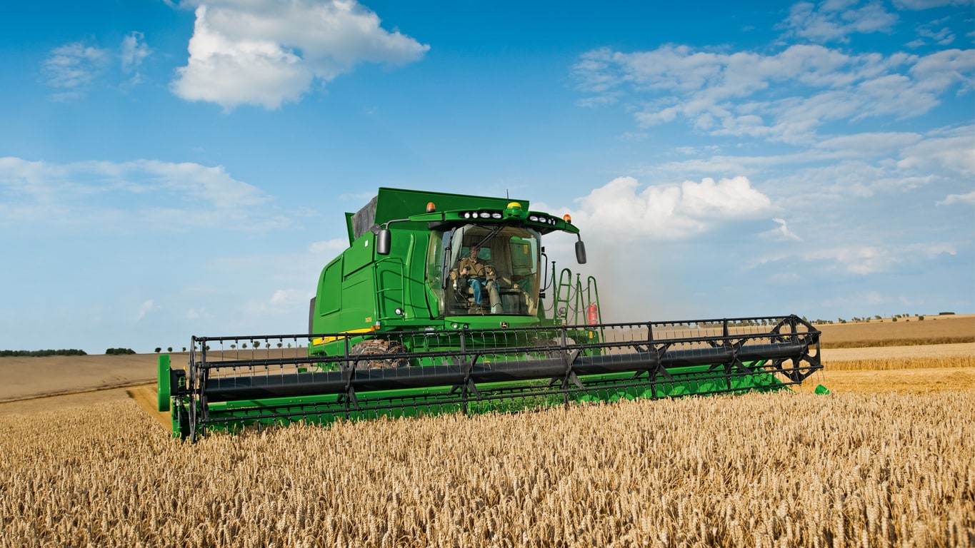 Field image of T670 Combine