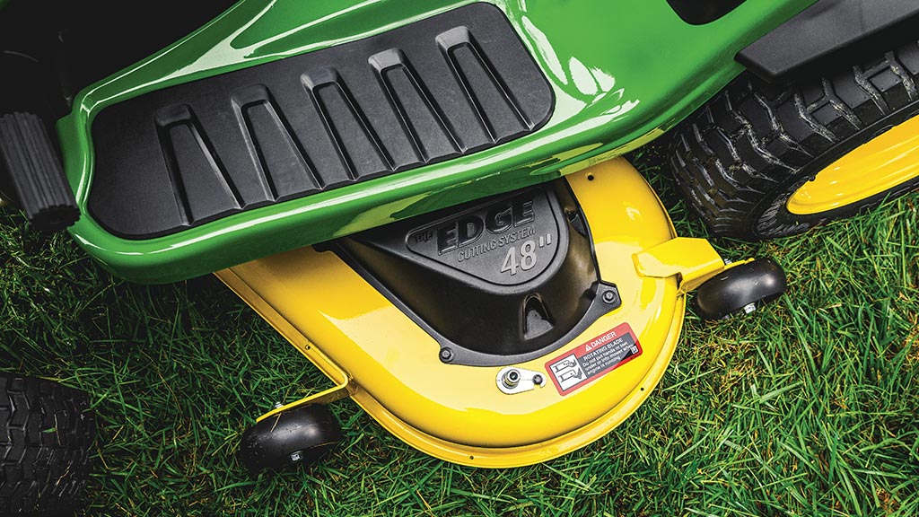 close up of mower deck