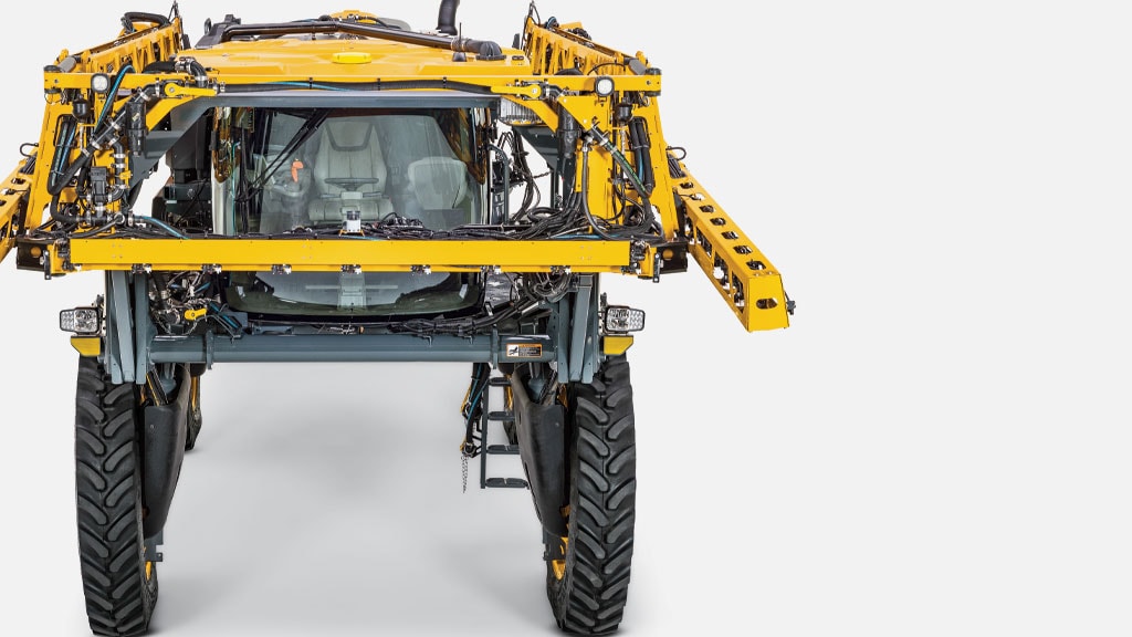 studio image of STS16 Hagie Sprayer