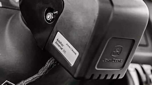 autotrac universal turf equipment steering solution for use with precision turf app