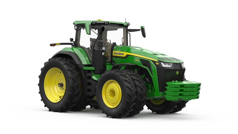 Studio image of Front-right facing 8R 440 Tractor