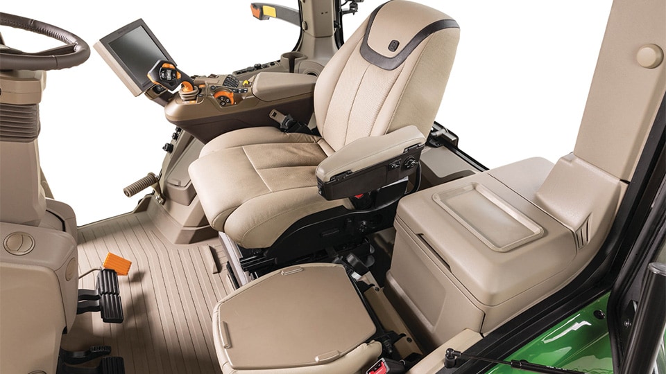 7R Tractor Cab Options Comfort and Visibility John Deere Australia